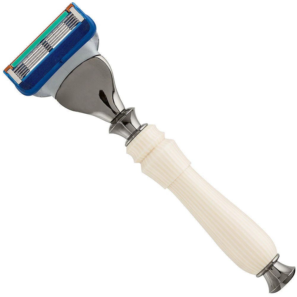 Classic Razor Kit for Fusion Cartridges - Gun Metal - Image 2