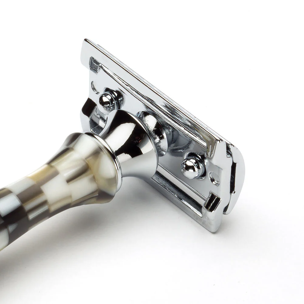 Classic Safety Razor Kit - Chrome - Image 2